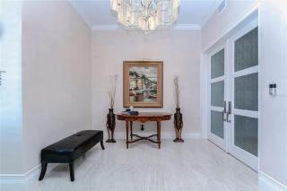 Private Balcony Luxury 4-Bedroom Oceanfront Unit - St Pete Beach - 1