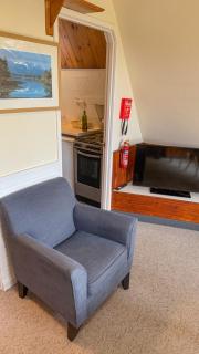 1 Bedroom Cabin with Mountain & Loch Views - Quiet Location between Glencoe & Ben Nevis - Corran - 5