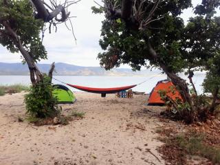 All-Inclusive Paradise Experience - Boat Tour, Snorkeling & Island Camping - - 1