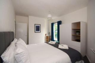 33 Beautiful 2 bed apt Tamworth Private Parking - Fazeley - 8