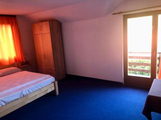 CALIFORNIA Rooms - 8