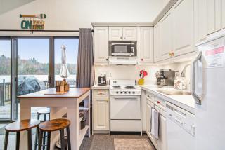 Cozy Home on Lake Martin with Great Amenities - Gaylord - 6