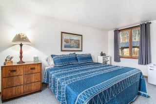 Cozy Home on Lake Martin with Great Amenities - Gaylord - 1