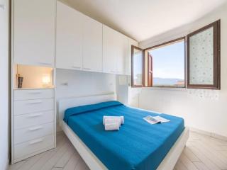 Cozy flat just steps from Baia delle Mimose - La Ciaccia - 4