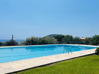 Villa Femy - 3 bedrooms, shared pool with 1 house - Anavissos - 0