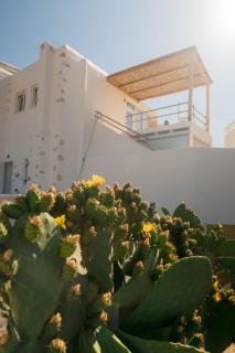 Chic Studio with Pool, 5-Min Walk to Beach - Santa Marina - 2