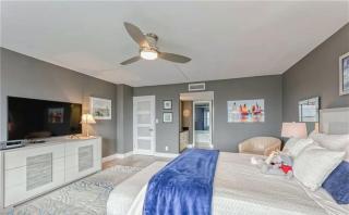 Modern 2-Bedroom Condo with Ocean Access - 0