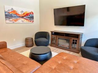 Teton Duo | Side-by-Side Homes | Hot Tubs+Walkable - 2