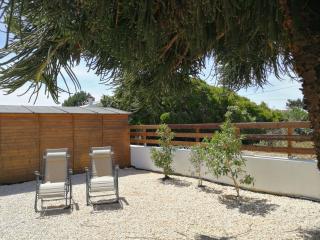 Yucca Garden Villas - 1