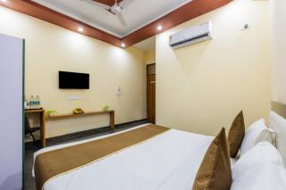 Hotel Divy Grand and Banquet -Noida Sector 117 - Noida - 5