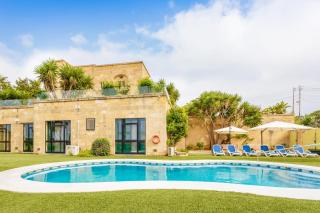 Zest Holiday Home - Qala - 8