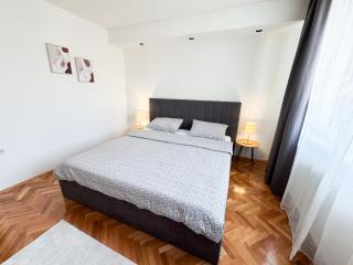 Modern Stay Grbavica - Quiet Area & Free Parking - 4