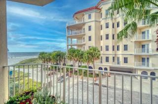 Luxurious 3-Bedroom with Stunning Views Parking - Clearwater Beach - 2