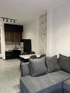 Nellis 2 Urban Stay - Komotini - 6