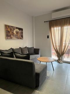 Nellis 2 Urban Stay - Komotini - 8
