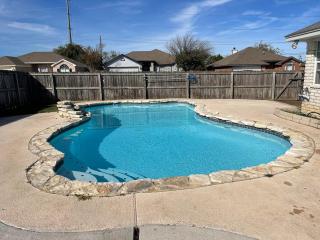 Casa Lava- 4 bedroom with pool and office - Killeen - 9