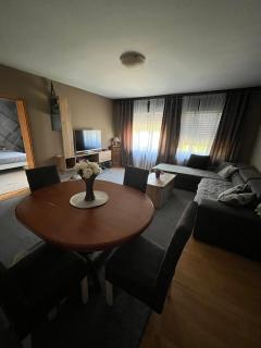 Family Apartmant - Petrovaradin - 8