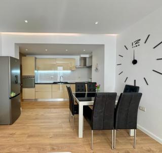 Belleview Apartment 6 - Valona - 6
