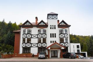 FAMILIJNY Ośrodek Wypoczynkowo - Rehabilitacyjny Krynica Zdrój - Krynica-Zdrój - 0