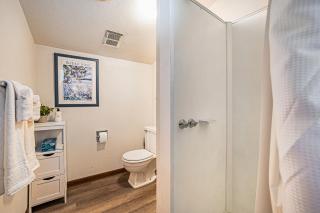 Cozy Lakefront Home in Gaylord, MI - Gaylord - 7