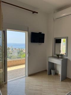 Vila Alexandros - Qeparo - 7