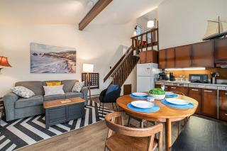 Cozy Lakefront Home in Gaylord, MI - Gaylord - 0