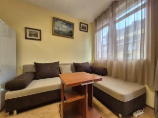 2 Rooms Apartment - Top Center of Burgas - Burgas - 8