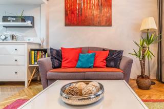 Central Opera Loft Apartment - 8