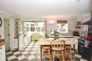 Emerald House, 3 bed, sleeps 5, near Ely & A10, perfect for business travellers & families - - 9