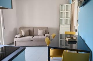 A due passi dal mare - 8