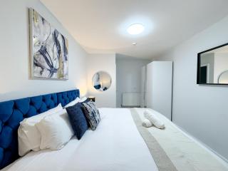 Modern & Cozy - City Centre 2-Bed Flat with Garden - Cardiff - 6