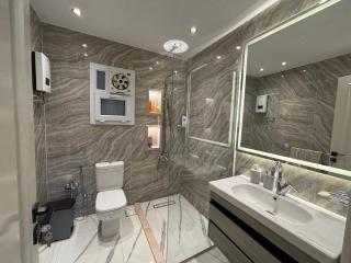 Luxury Inn 3BR Amazing View Garden in Madinaty B6 - Madinaty - 3