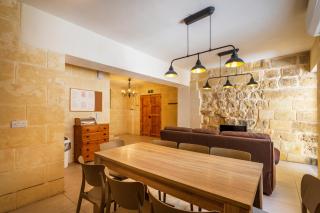 Naduri Holiday Home - 2