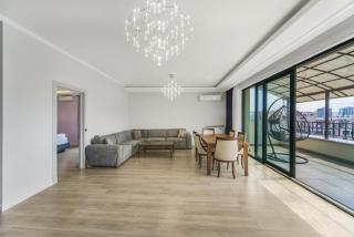 Penthouse with Great Ararat and City View! Super Central 2 Bedroom in New Building! - Erevan - 0