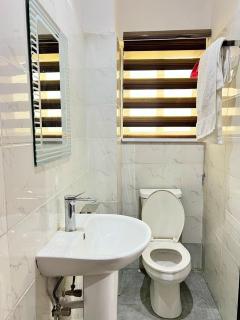 3-Bedroom Apartment in Lekki phase 1 - 5