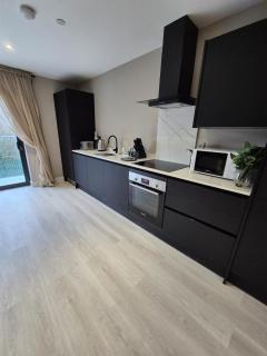 23 Lux stylish 2 bed 2 bath with balcony NEC n12 - Birmingham - 9
