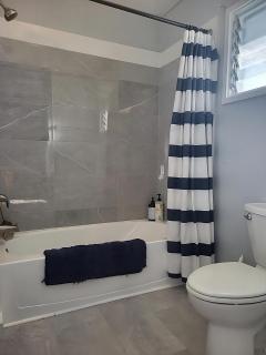 Upcountry Maui Hideaway with Stunning Mountain Views - 7