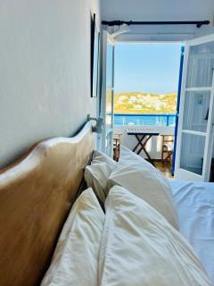 White & Blue - Batsi - 4