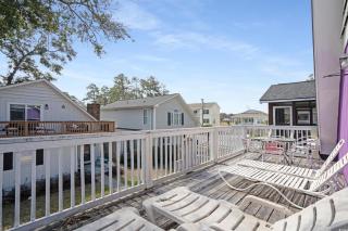 Mai Tu Suns - Renovated 3 Bedroom Beach Home! - Myrtle Beach - 8