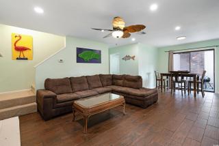 Mai Tu Suns - Renovated 3 Bedroom Beach Home! - Myrtle Beach - 3