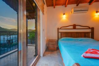 Villa Candy Stone, Private Pool Villa for 8 People - Fethiye - 4