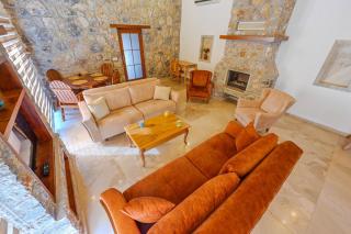 Villa Candy Stone, Private Pool Villa for 8 People - Fethiye - 3