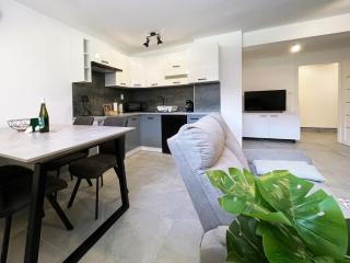 Rodinný Apartmán s 2 Spálňami - Veľká Lomnica - 9