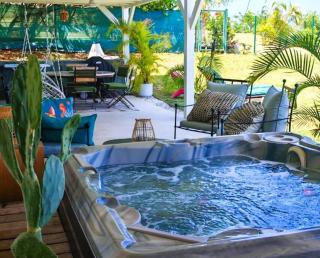 Oasis d'Happy Bay with SPA, Frontbeach, Amazing sunset on Anguilla - 8