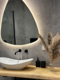 AMBELI Luxury Apartment - Skhoinoussa - 1