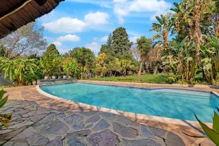 ZinziLuxe Guest House - Johannesburg - 4