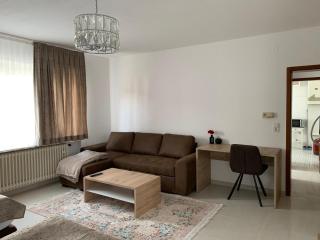 Schöne Zwei Zimmer Wohnung mit Balkon Braun - Hannover - 7