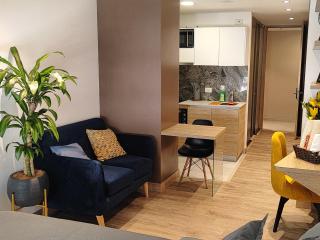 Super Loft-Chapinero Central - Vitra art - 9