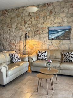 Jordan's Stone House - Siviri - 6