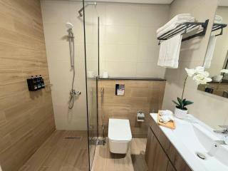 1 Bedroom in Maryah Island by Central Stay 1 min to Cleveland, Galleria Mall and ADGM - Abu Dhabi - 6